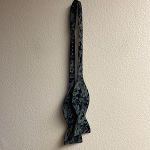 Bull + Moose Men’s Tie green/Camo